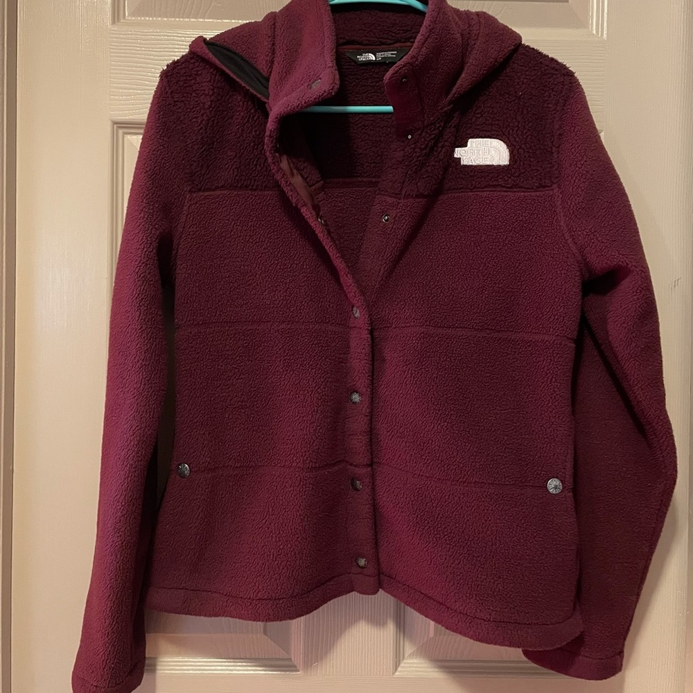 Red/ Burgundy The North Face Snap Fleece Women Size Small - Picture 2 of 8